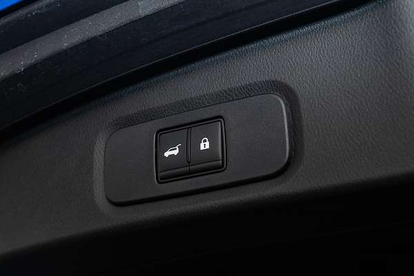 2025 Nissan QASHQAI N-DESIGN e-POWER J12