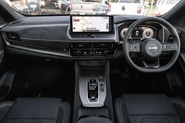 2025 Nissan QASHQAI N-DESIGN e-POWER J12