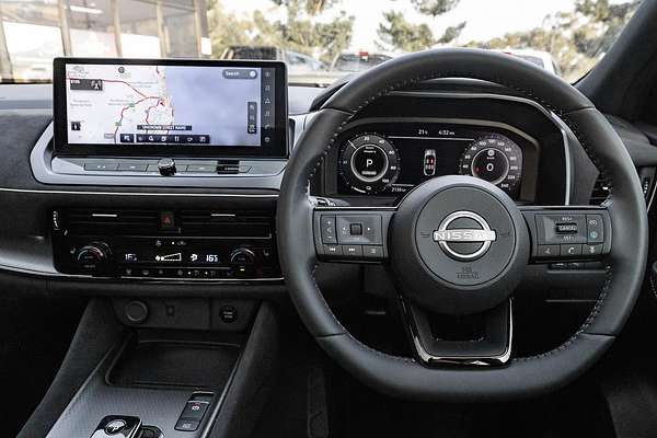 2025 Nissan QASHQAI N-DESIGN e-POWER J12