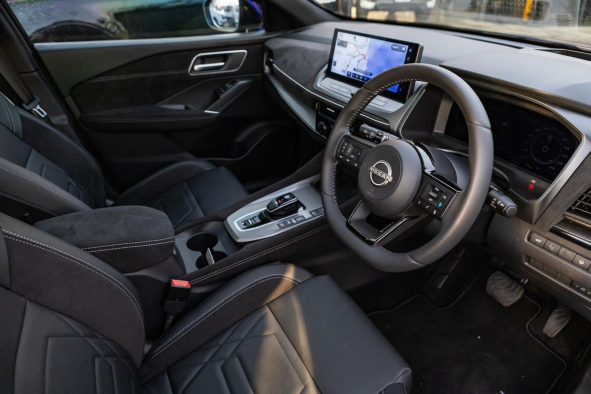 2025 Nissan QASHQAI N-DESIGN e-POWER J12
