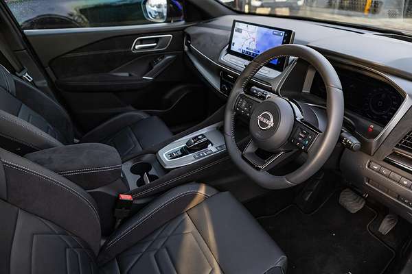 2025 Nissan QASHQAI N-DESIGN e-POWER J12
