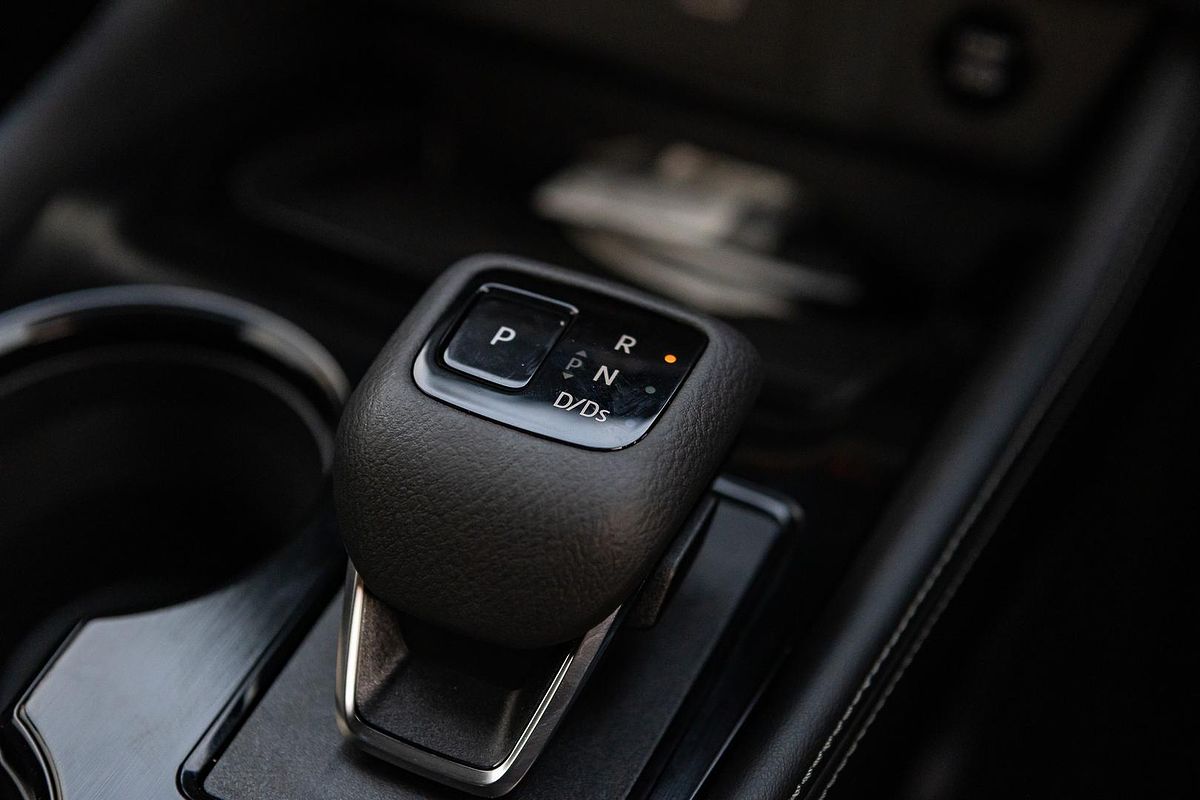 2024 Nissan X-TRAIL ST-L T33
