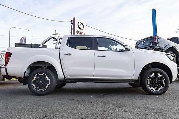 2025 Nissan Navara ST-X D23 4X4