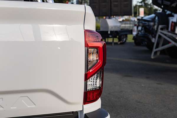 2025 Nissan Navara ST-X D23 4X4