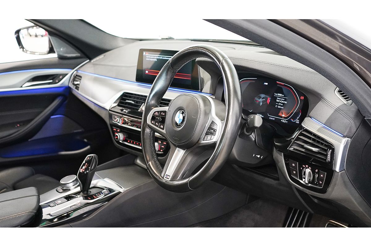 2019 BMW 5 Series 530d M Sport G30