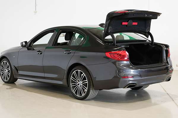 2019 BMW 5 Series 530d M Sport G30