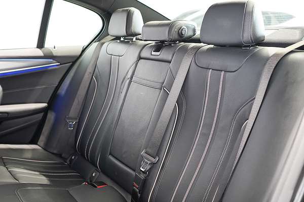 2019 BMW 5 Series 530d M Sport G30