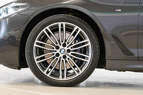 2019 BMW 5 Series 530d M Sport G30