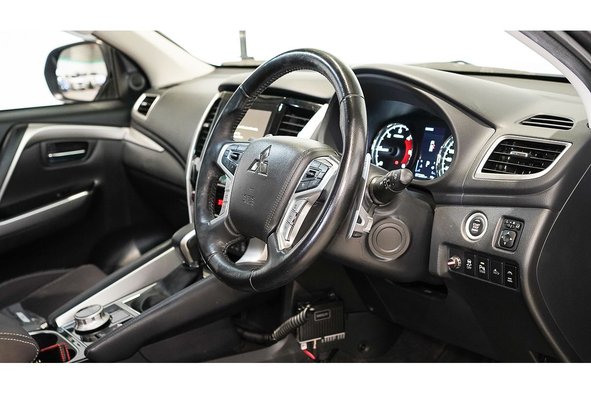 2022 Mitsubishi Pajero Sport GLS QF