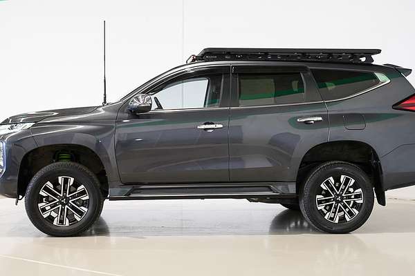 2022 Mitsubishi Pajero Sport GLS QF