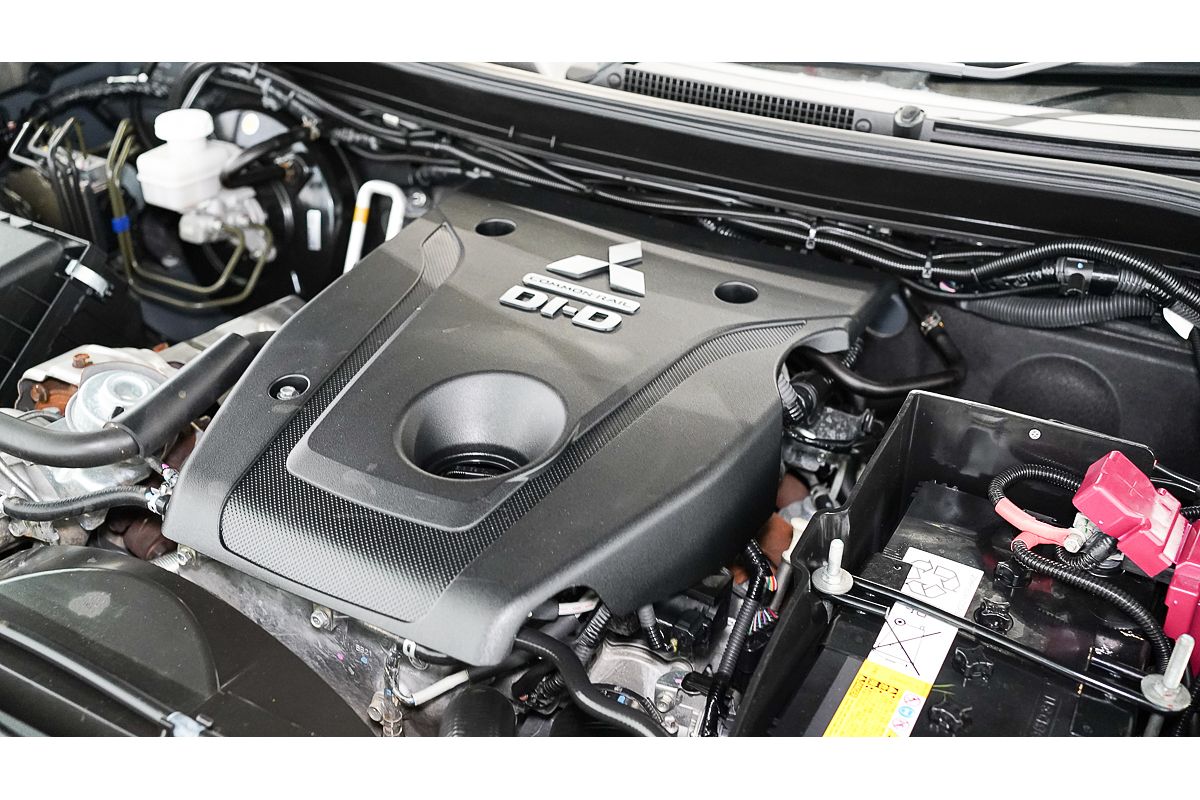 2022 Mitsubishi Pajero Sport GLS QF