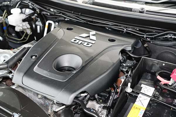 2022 Mitsubishi Pajero Sport GLS QF