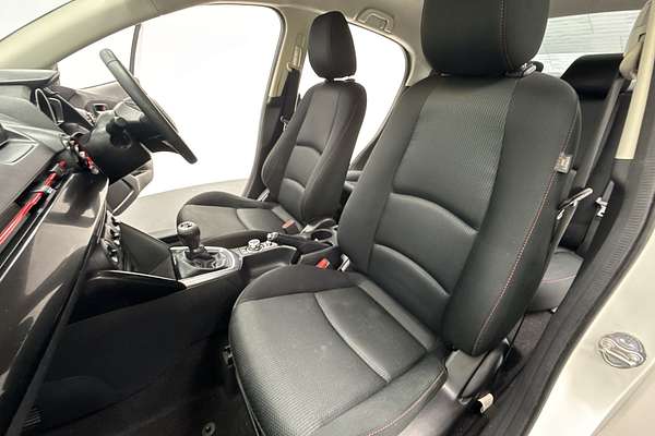 2016 Mazda 2 Maxx DL Series