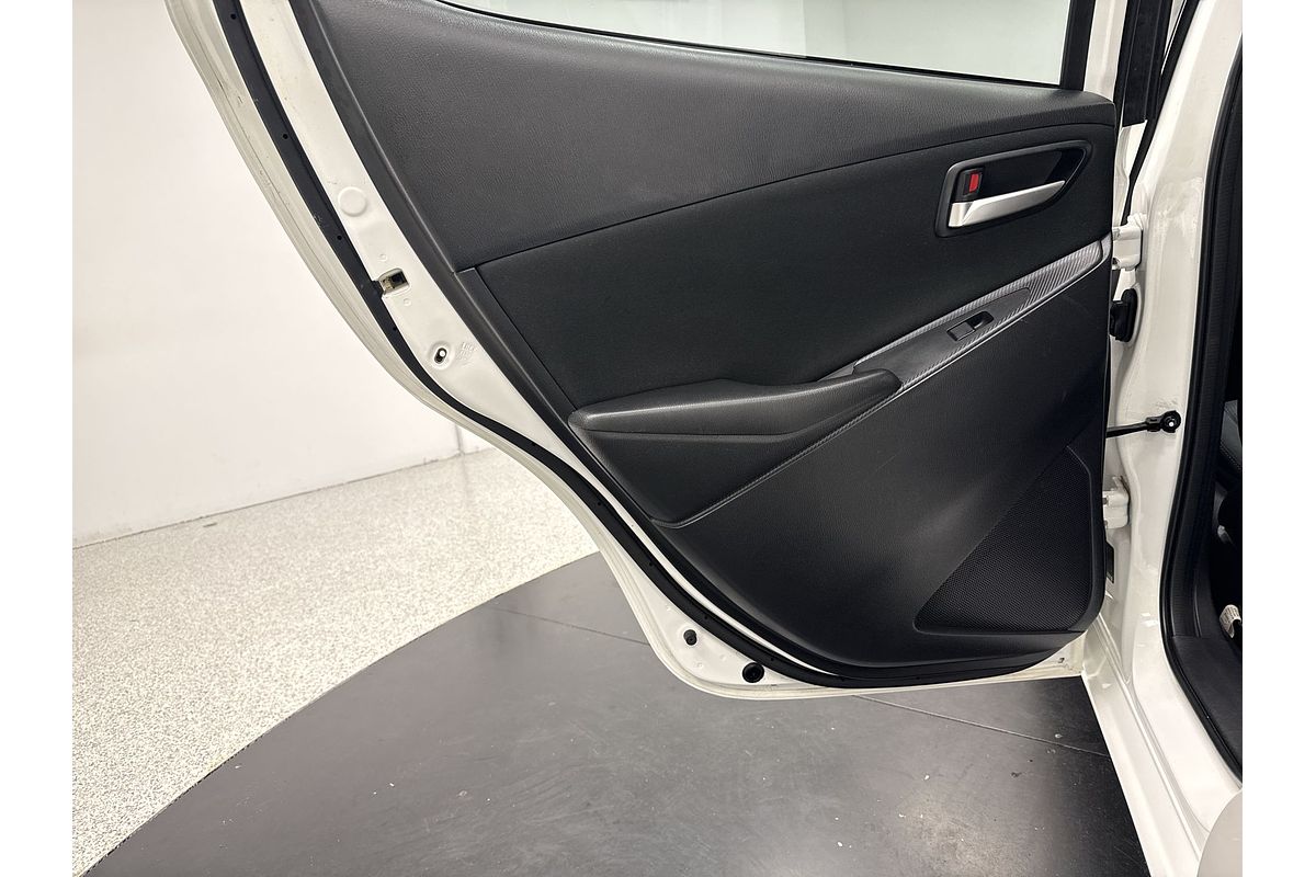 2016 Mazda 2 Maxx DL Series