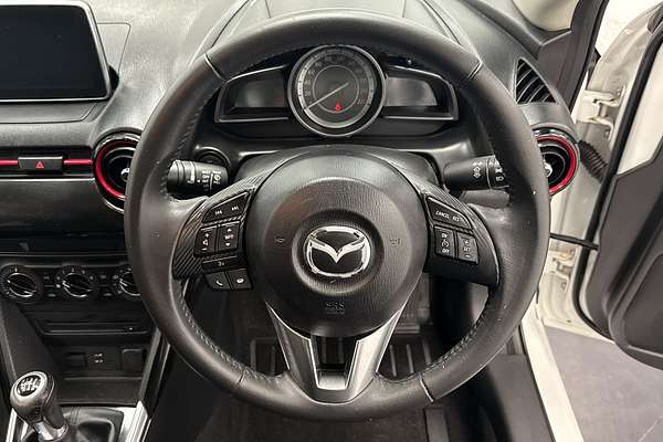 2016 Mazda 2 Maxx DL Series