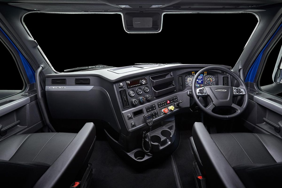 2024 Freightliner Cascadia 126