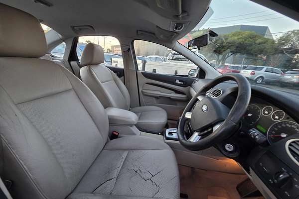 2006 Ford Focus Ghia LS