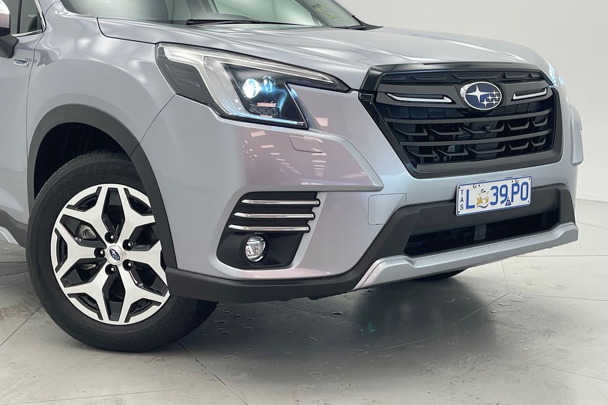 2025 Subaru Forester Hybrid L S5
