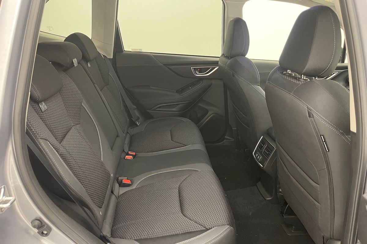 2025 Subaru Forester Hybrid L S5