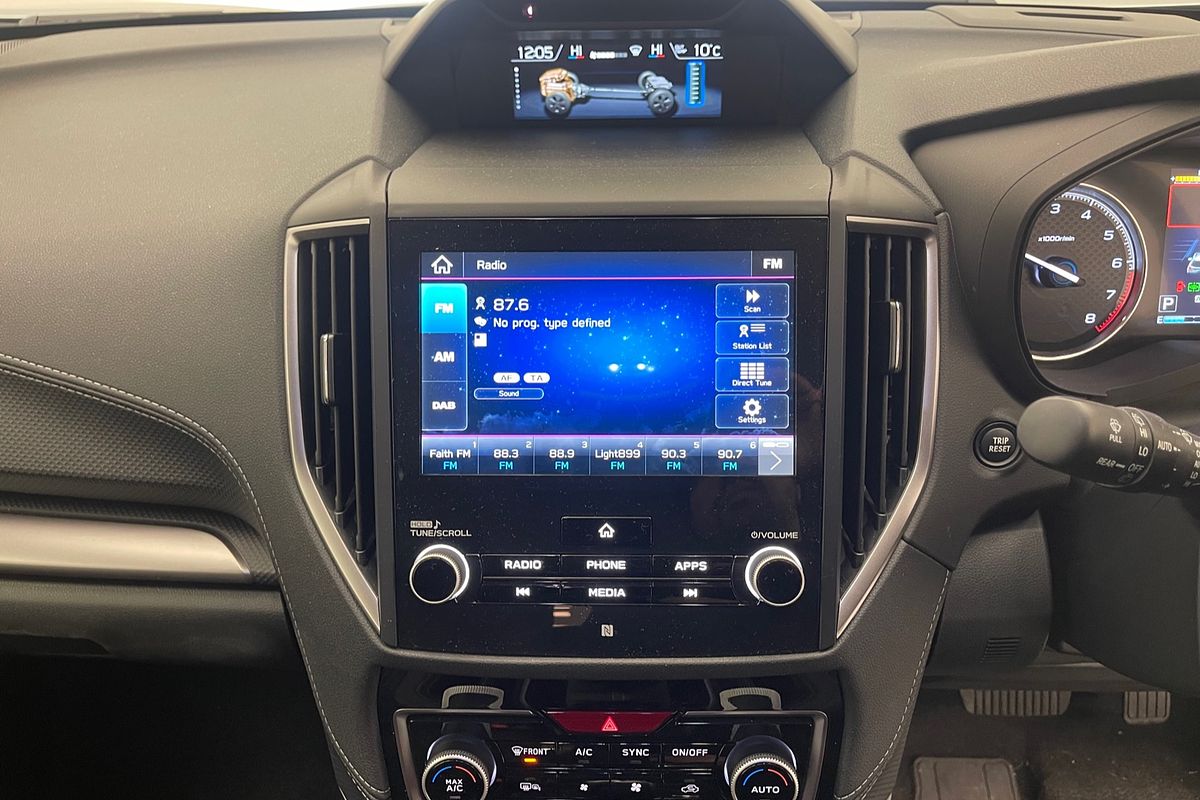 2025 Subaru Forester Hybrid L S5
