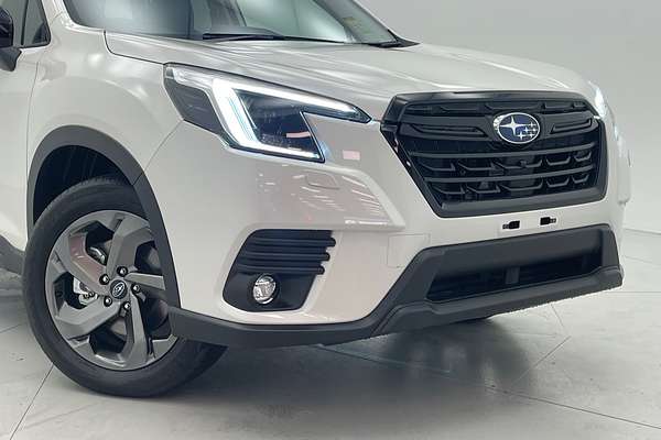 2025 Subaru Forester STI Sport S5