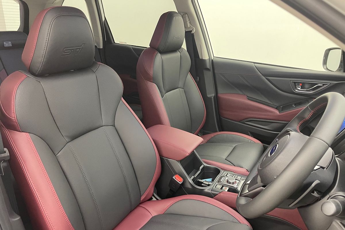2025 Subaru Forester STI Sport S5