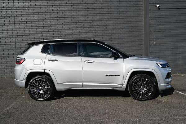 2022 Jeep Compass S-Limited M6