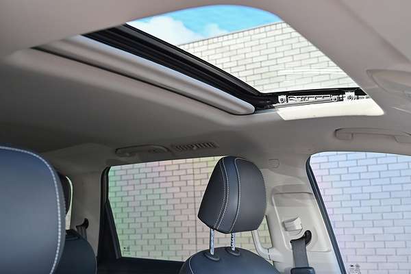 2021 LDV D90 Executive SV9A