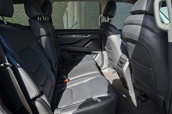 2021 LDV D90 Executive SV9A