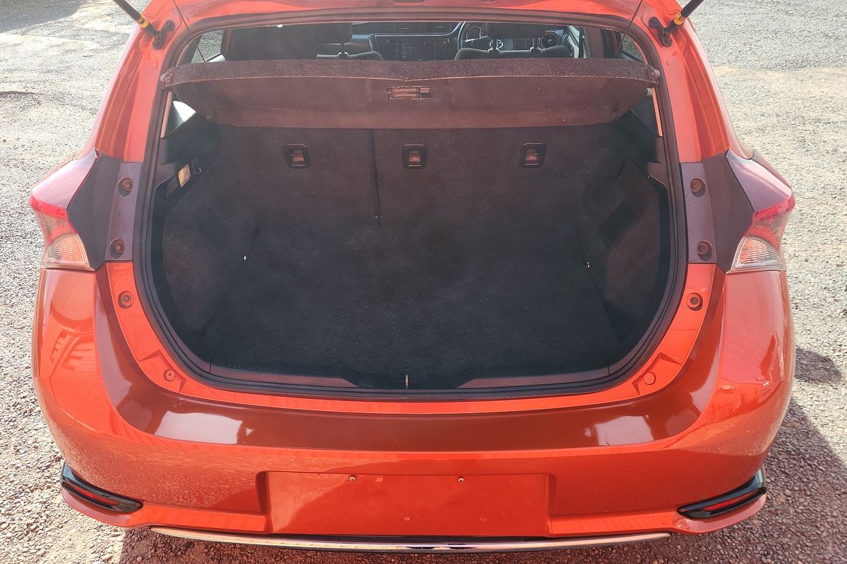 2016 Toyota Corolla Ascent Sport ZRE182R