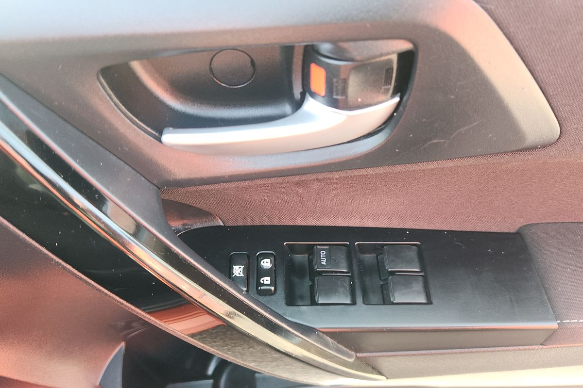 2016 Toyota Corolla Ascent Sport ZRE182R