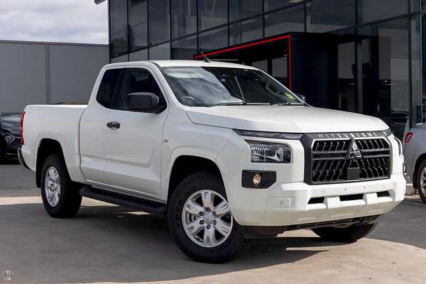 2024 Mitsubishi Triton GLX+ MV 4X4