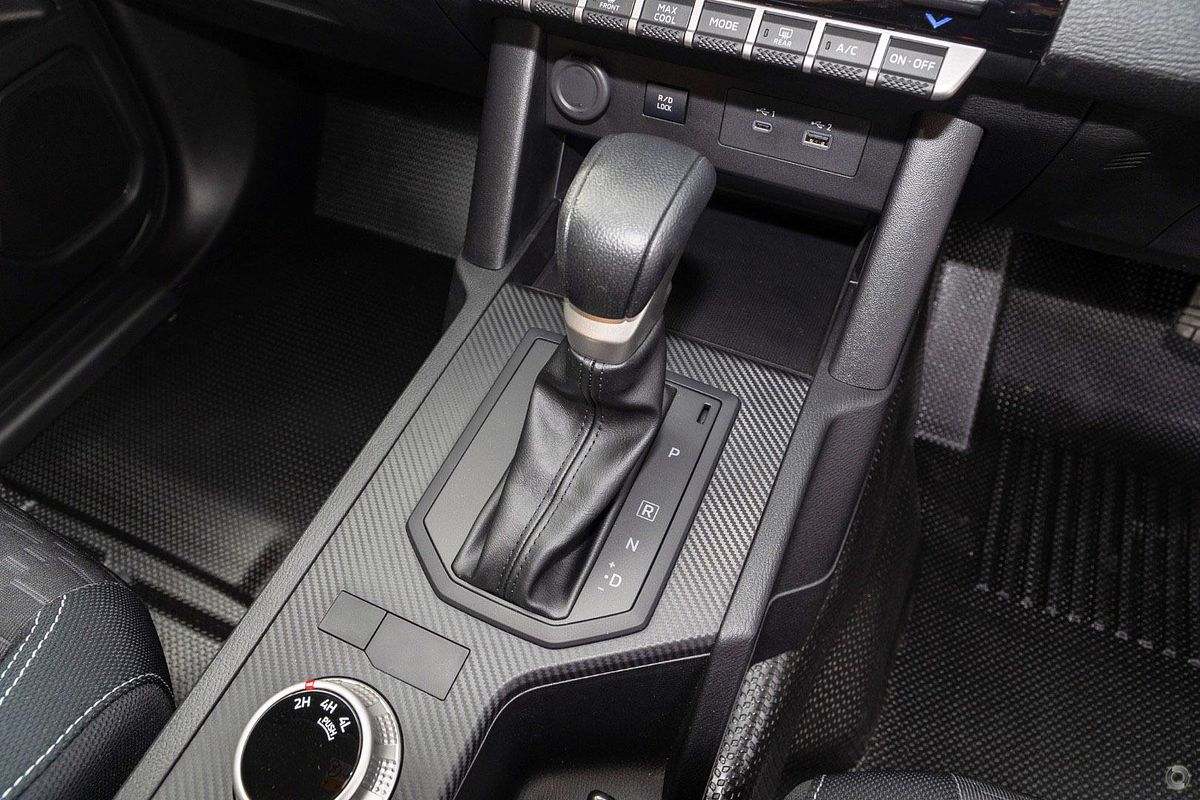 2024 Mitsubishi Triton GLX+ MV 4X4