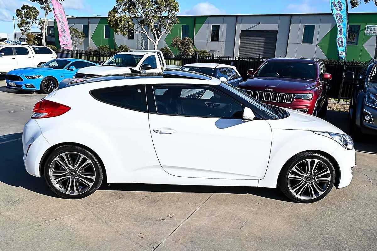 2017 Hyundai Veloster FS5 Series II
