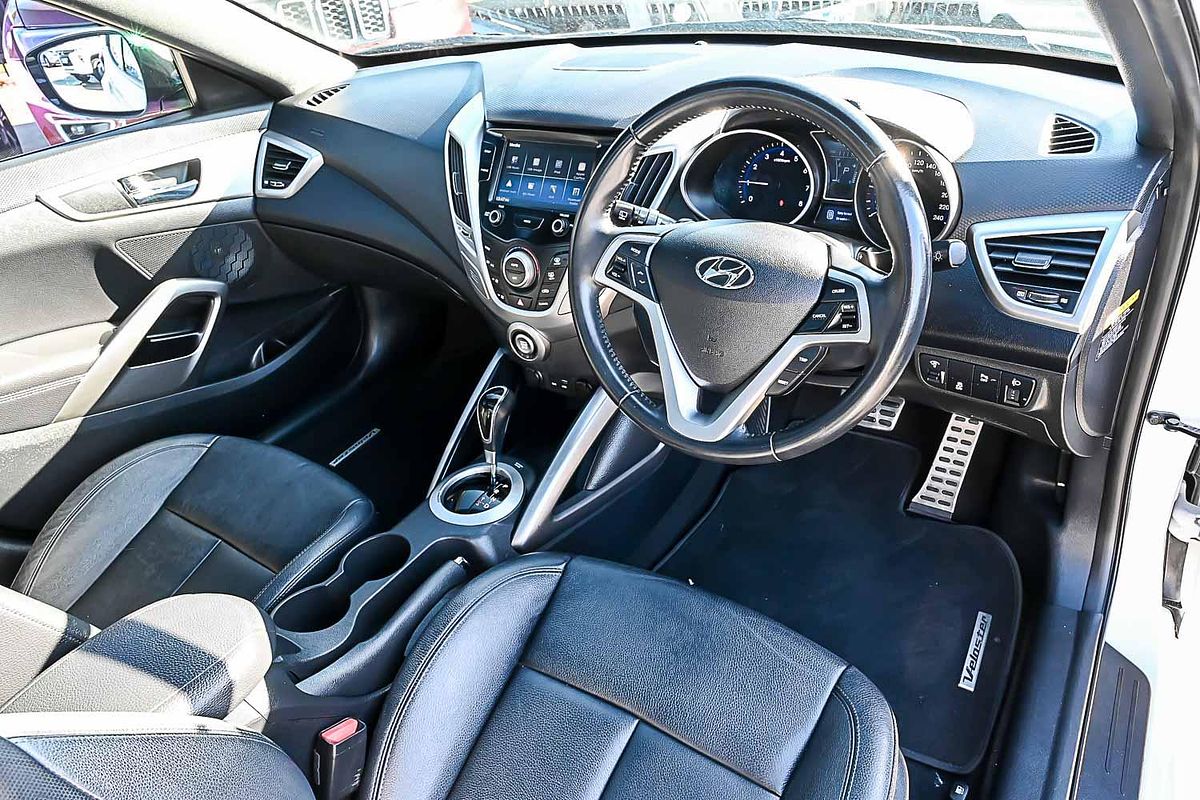 2017 Hyundai Veloster FS5 Series II