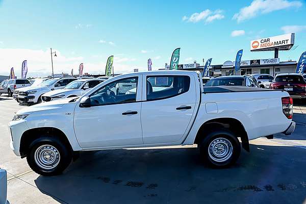 2020 Mitsubishi Triton GLX MR 4X4