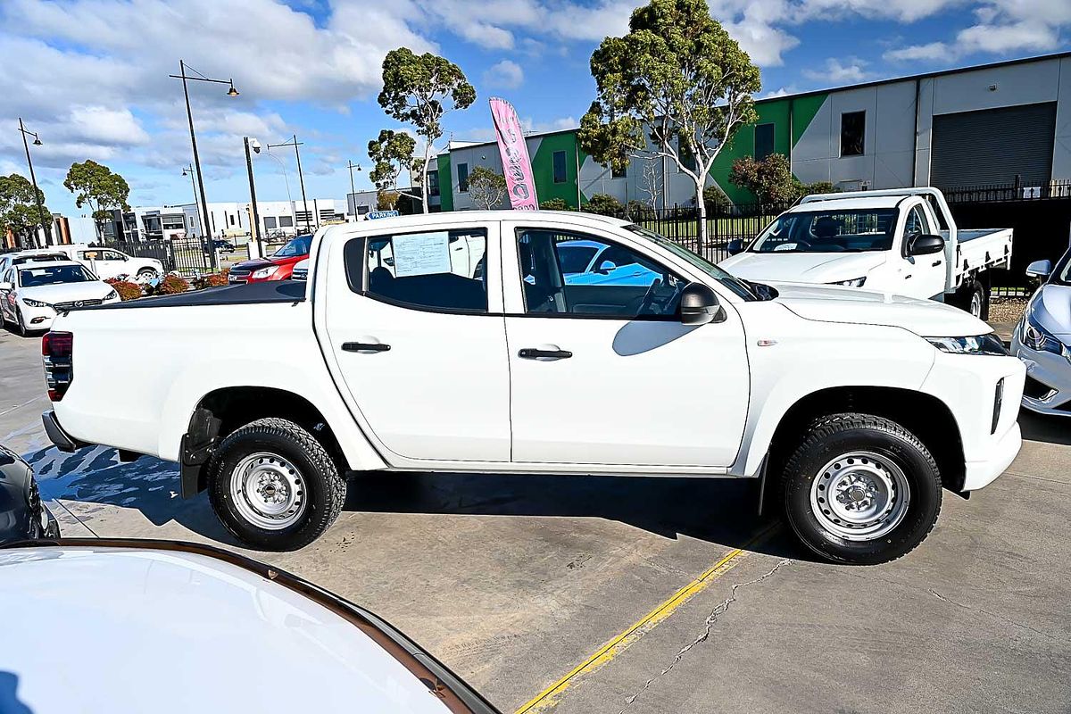 2020 Mitsubishi Triton GLX MR 4X4
