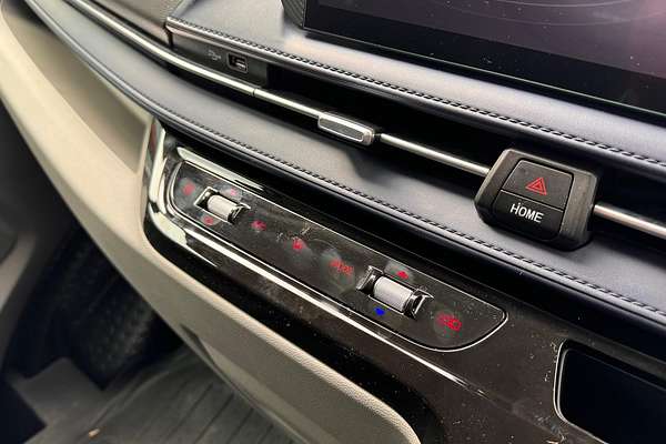 2024 LDV Deliver 9 LWB
