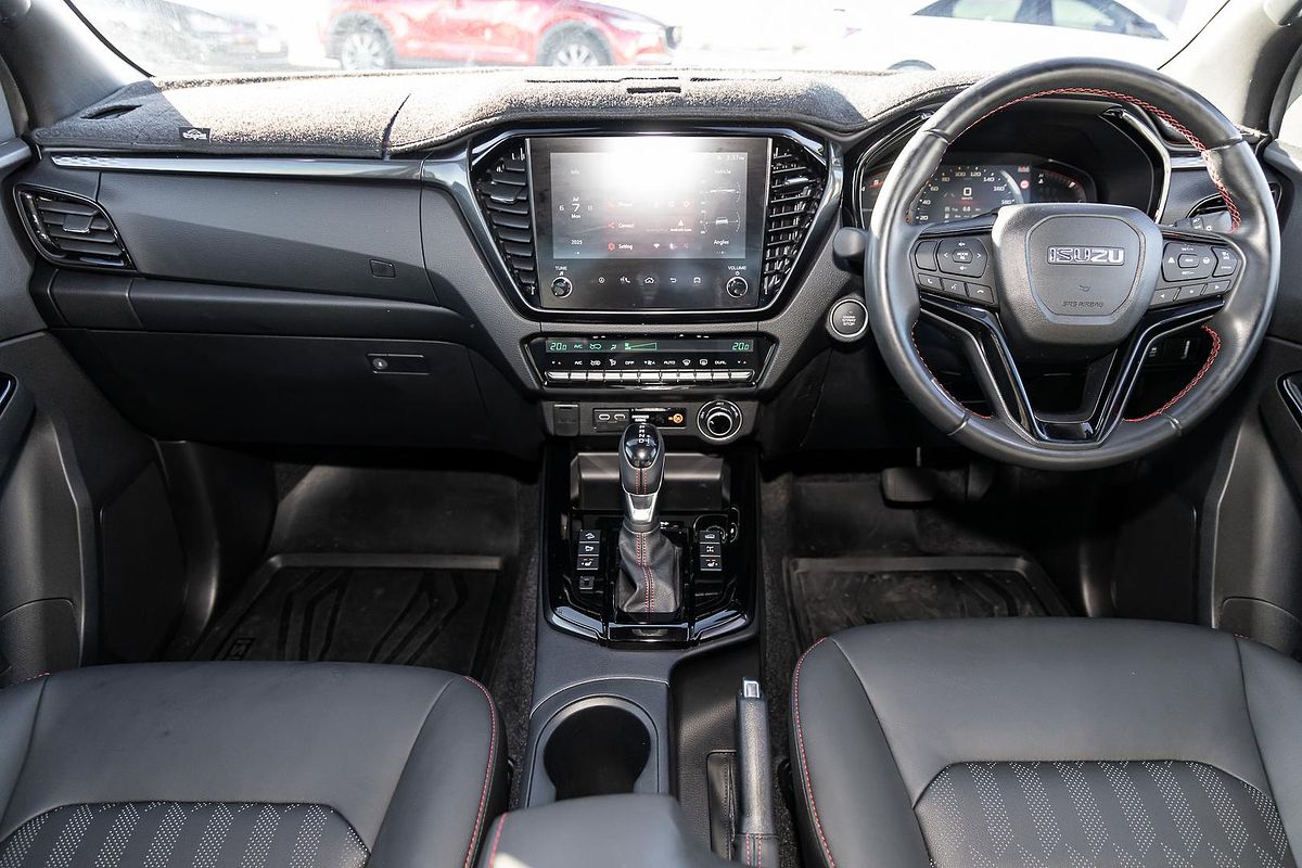 2024 Isuzu D-MAX X-TERRAIN 4X4