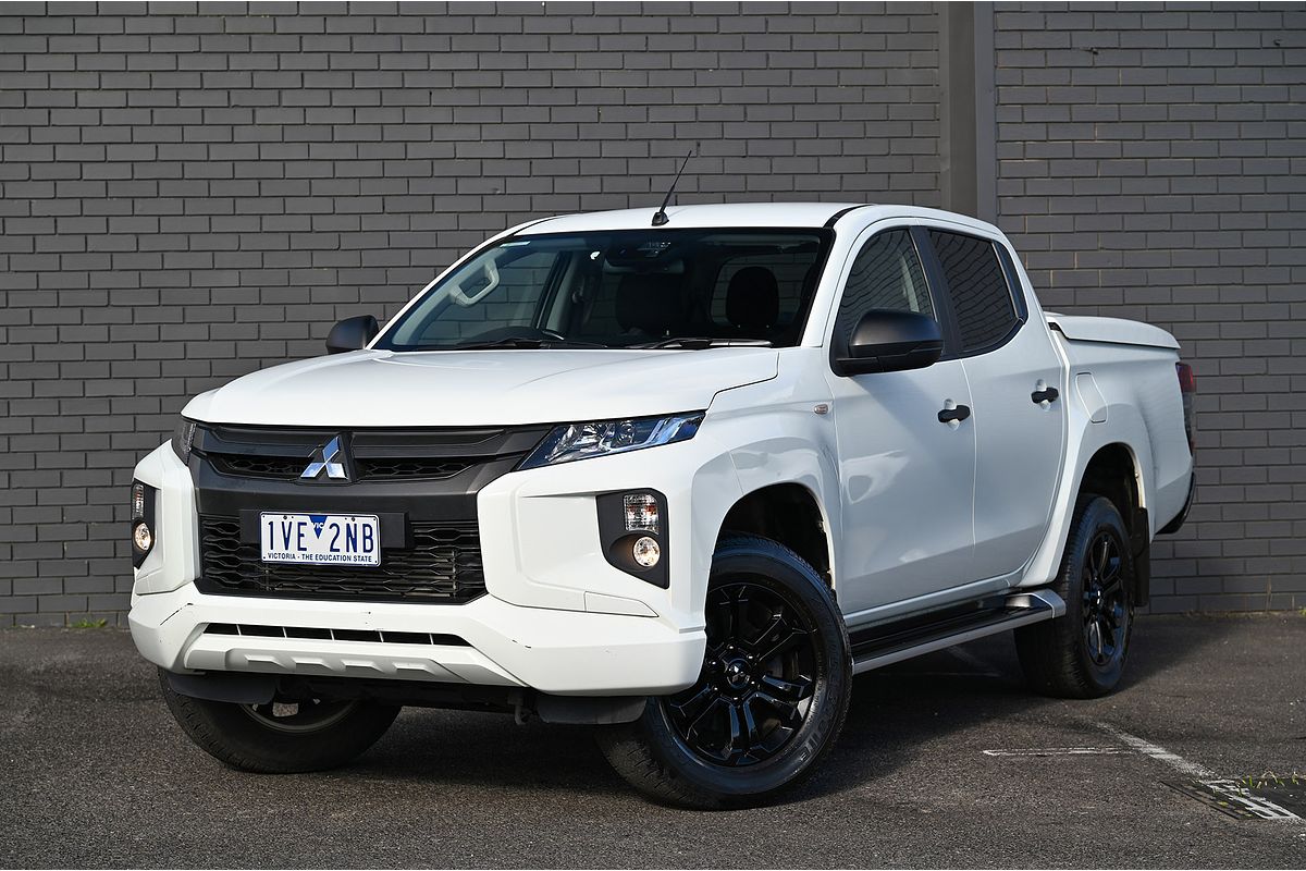 2021 Mitsubishi Triton GLX-R MR 4X4
