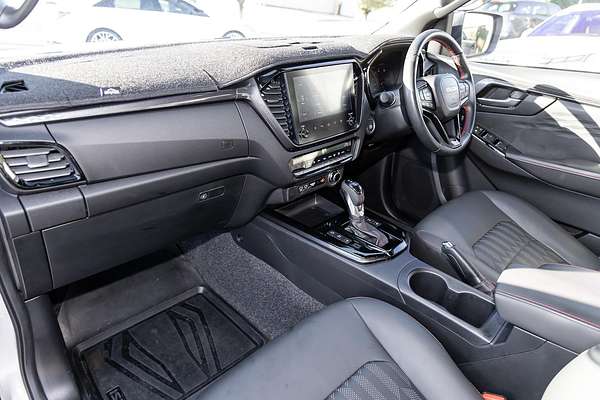 2024 Isuzu D-MAX X-TERRAIN 4X4