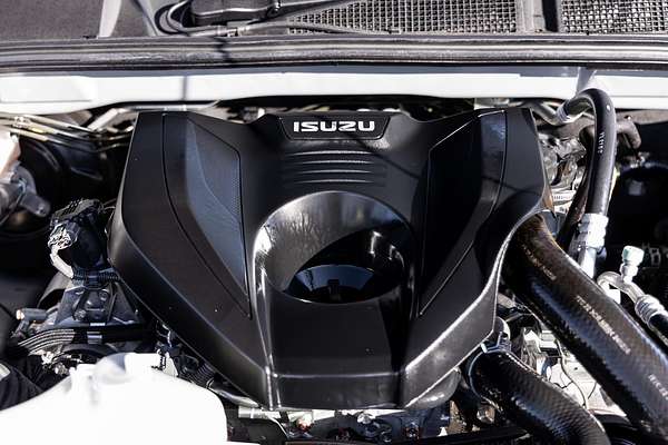 2024 Isuzu D-MAX X-TERRAIN 4X4