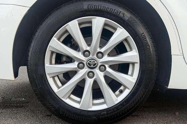 2019 Toyota Camry Ascent Sport AXVH71R