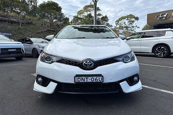 2017 Toyota Corolla SX ZRE182R
