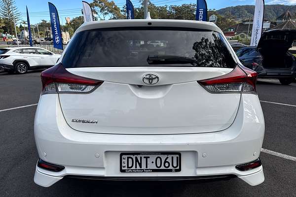 2017 Toyota Corolla SX ZRE182R