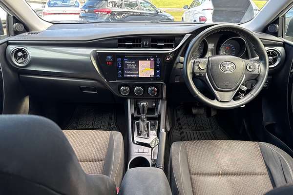2017 Toyota Corolla SX ZRE182R
