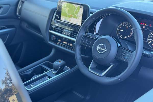2025 Nissan Pathfinder Ti R53