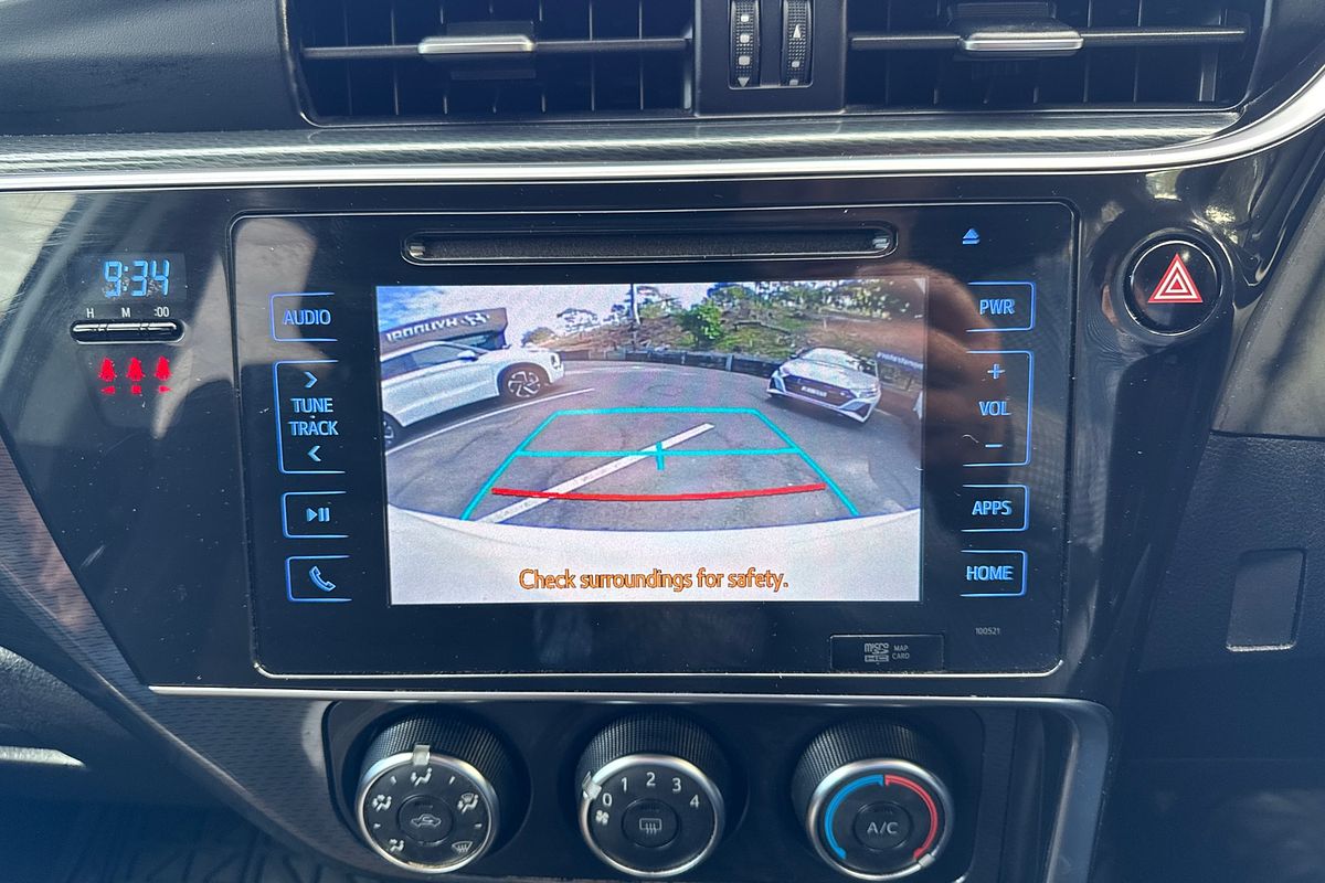 2017 Toyota Corolla SX ZRE182R