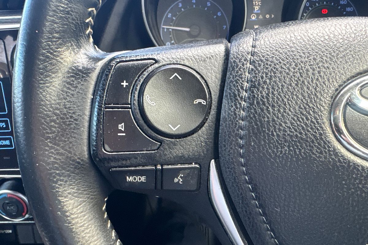 2017 Toyota Corolla SX ZRE182R