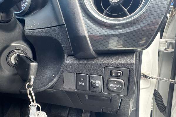 2017 Toyota Corolla SX ZRE182R